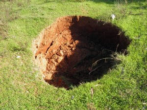 Sinkhole Leaks Waste into Florida Drinking Water