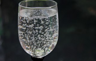 The Differences Between Sparkling and Mineral Water