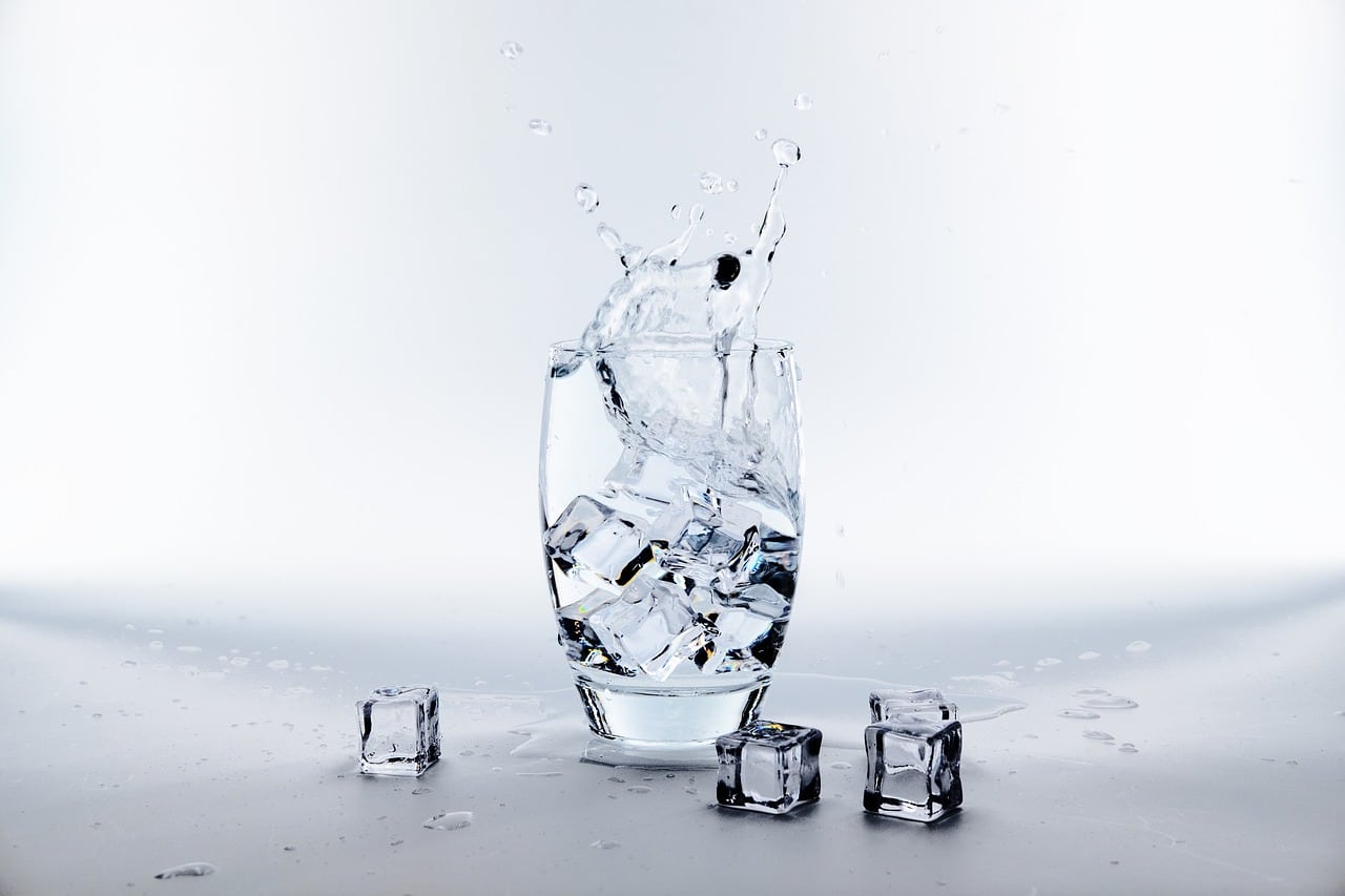 The Negative Effects of Drinking Cold Water