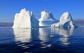 A Tow-an-Iceberg Plan for Cape Town