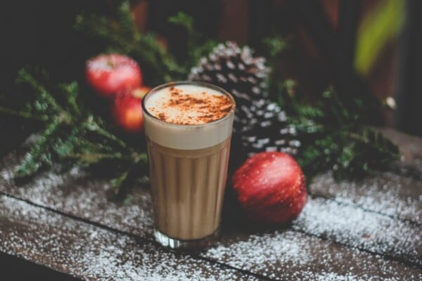 Hot bottled water dispensers | Christmas spiced tea drinks ideas